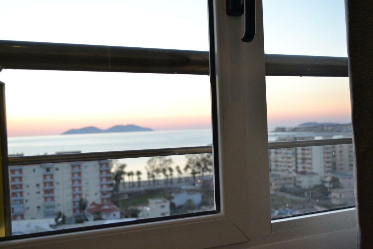 Seaview Penthouse 2 Bedrooms Apartment & Box Garage Vlore Ngoại thất bức ảnh