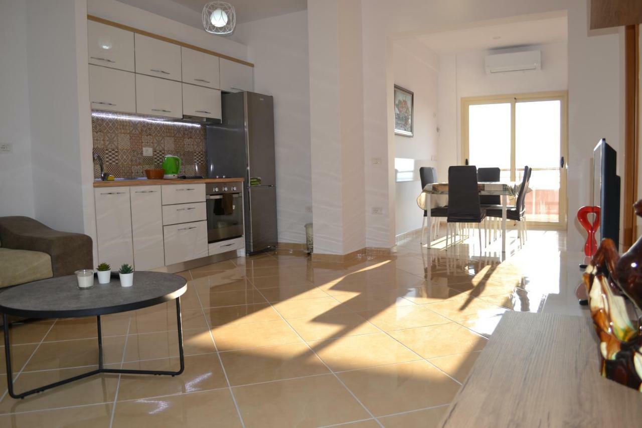 Seaview Penthouse 2 Bedrooms Apartment & Box Garage Vlore Ngoại thất bức ảnh